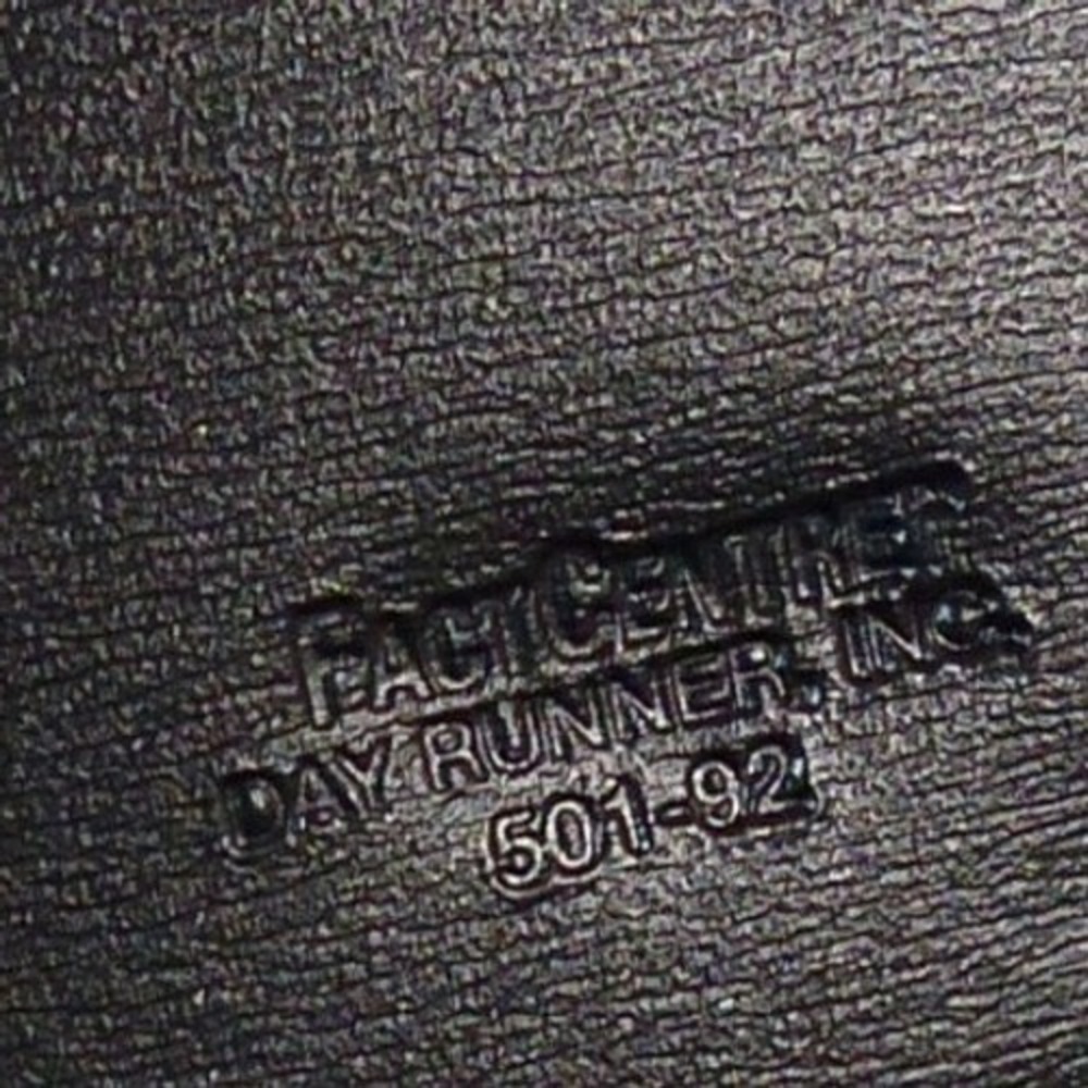 Day Runner FactCentre Organizer Black Faux Leather Vtg 90s Snap Close 3 Ring NOS - Picture 11 of 16
